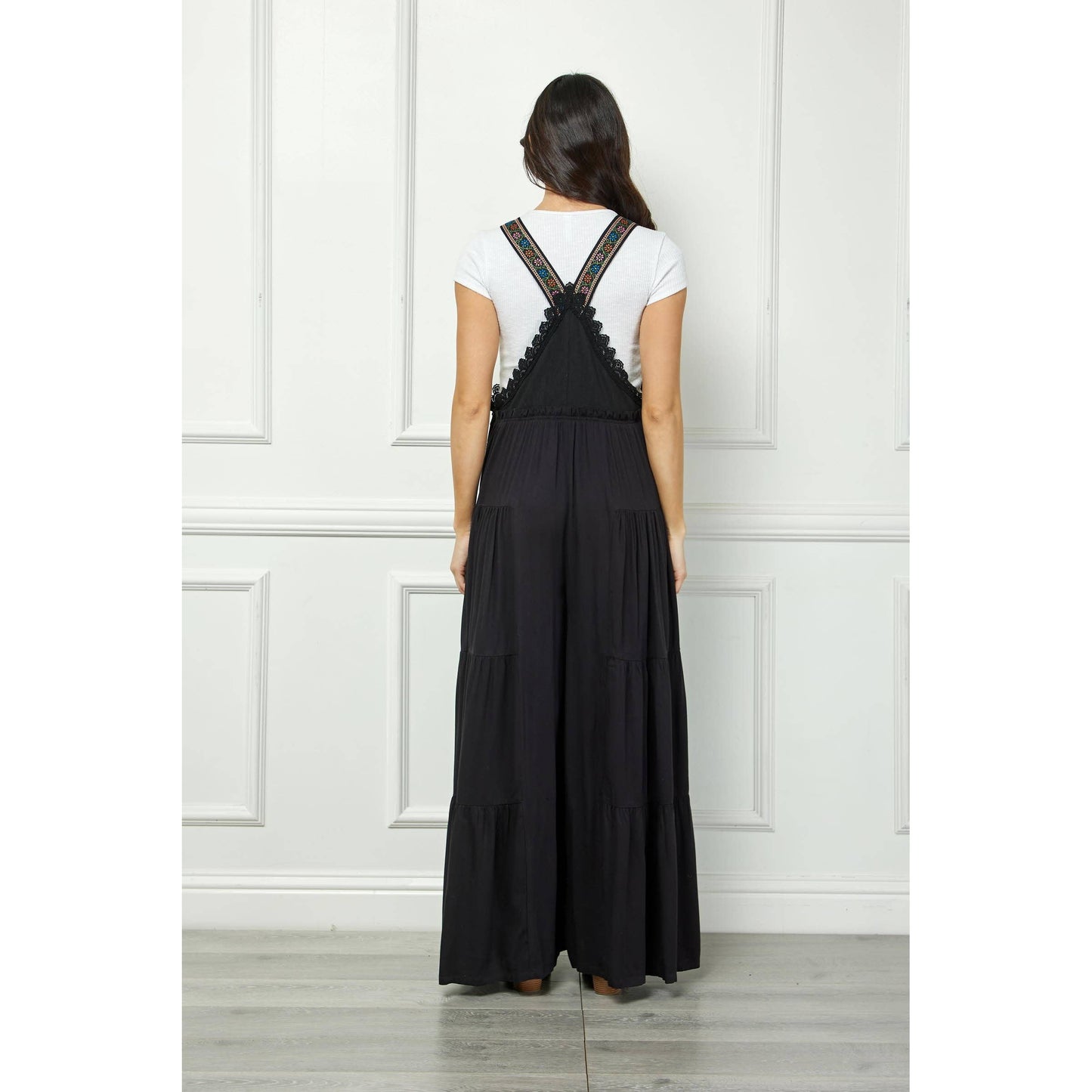 Embroidered Strap Flowy Jumpsuit: Black / L