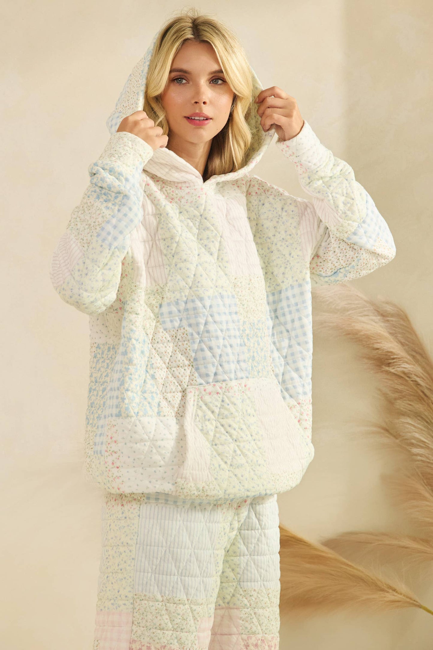 Floral textured oversized Hoodie : Pastel combo / M
