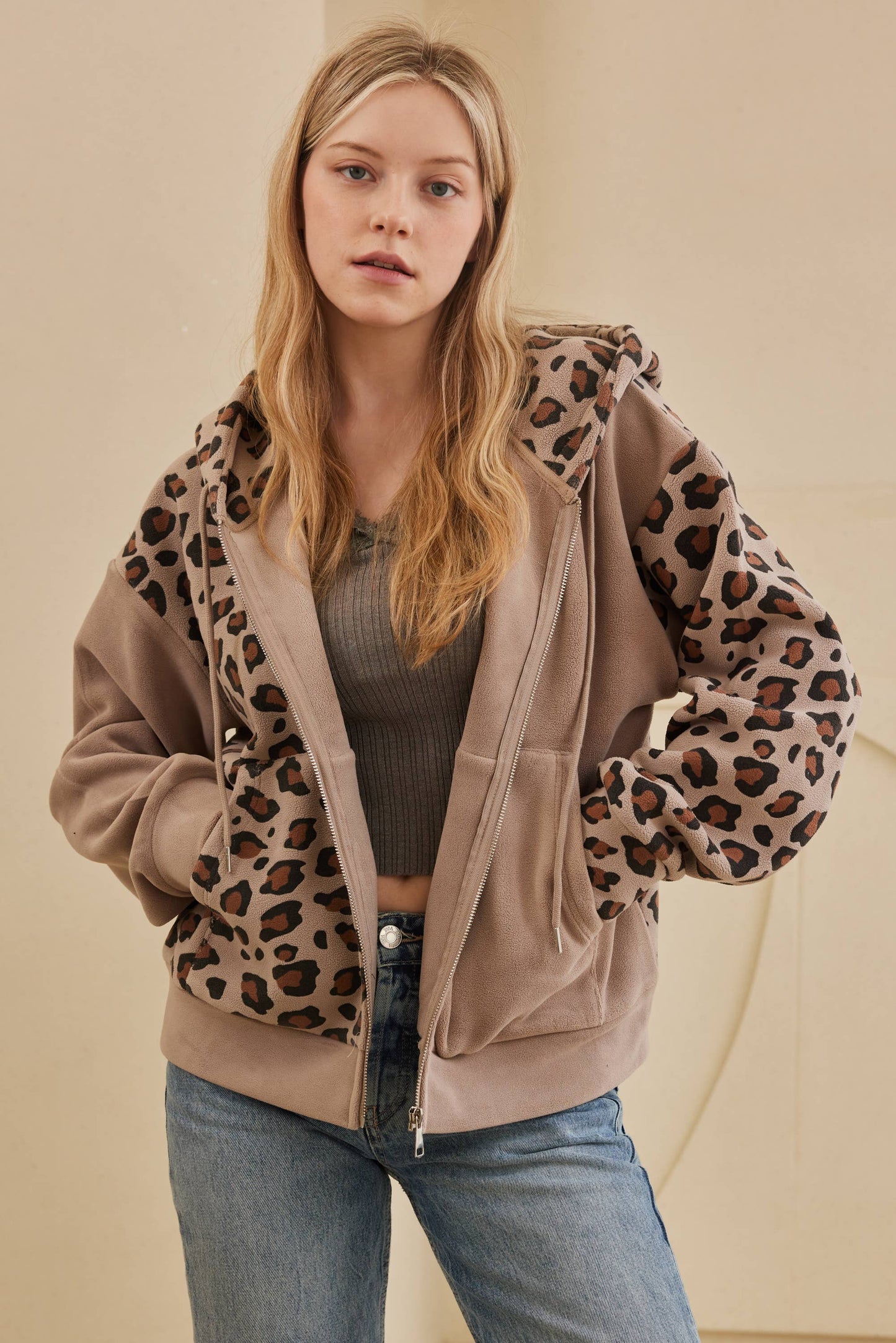 Zip Up hooded Sweatshirt with Leopard Print: Brown / L