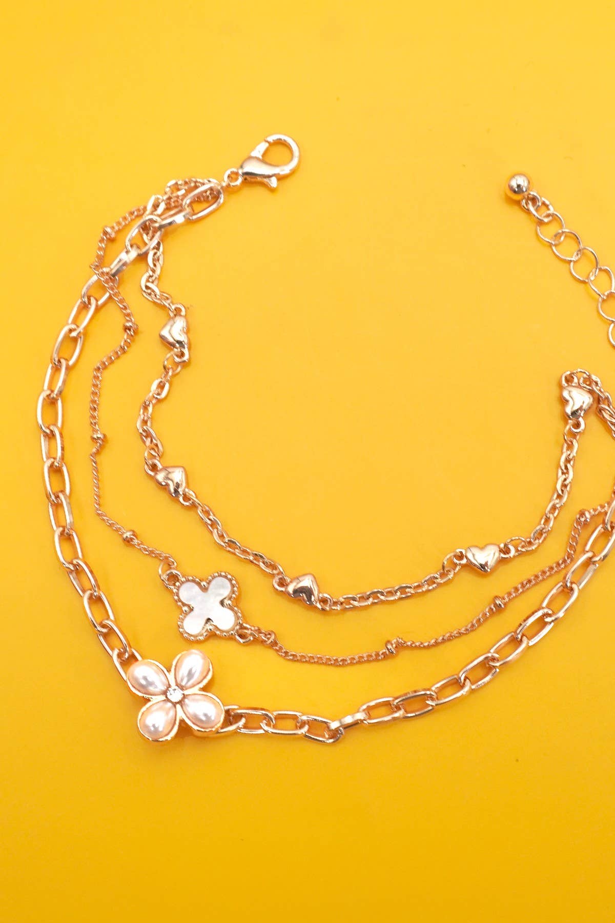 CHARM BRACELET-MULTILAYER FLORAL PEARL CROSS | 80B1352: GOLD
