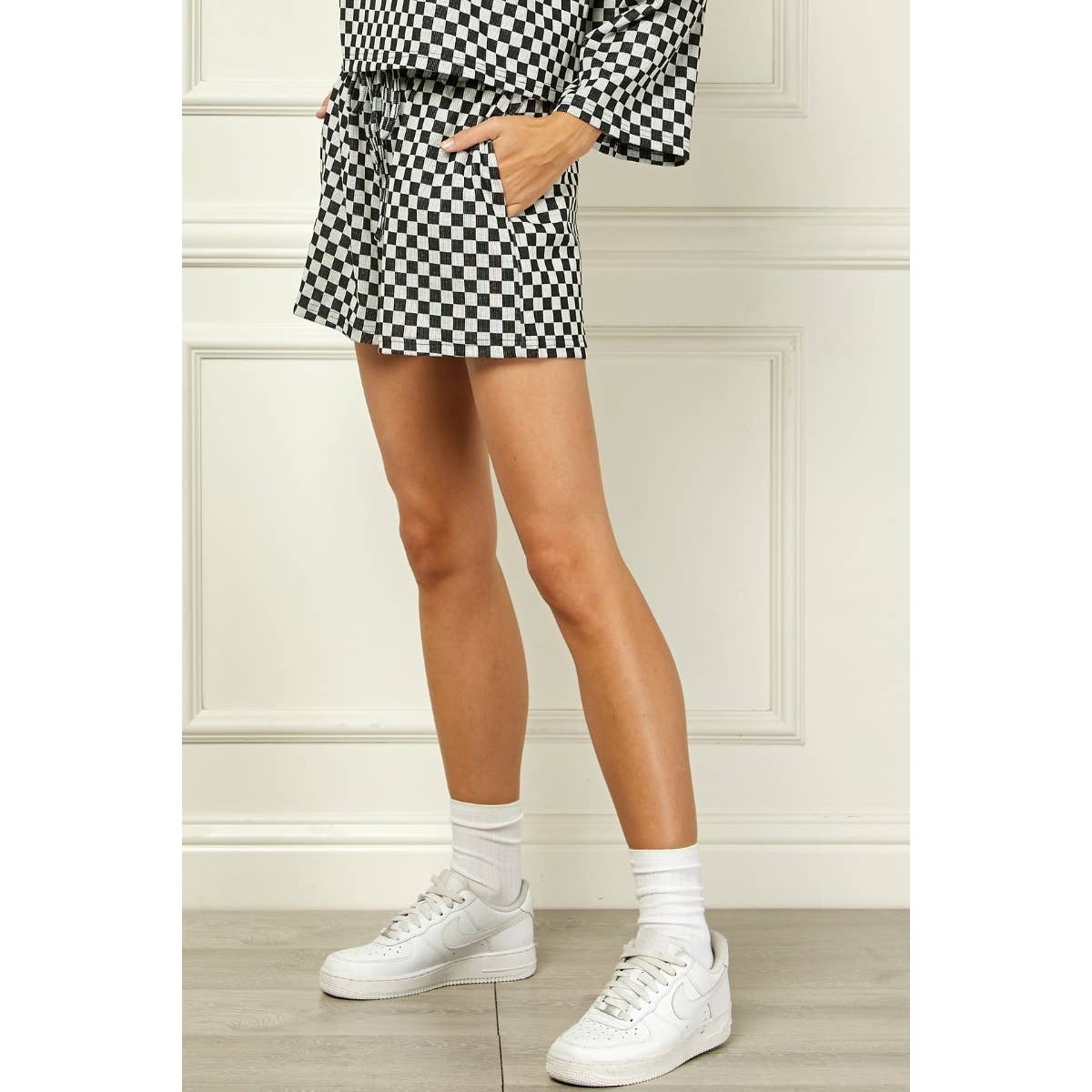 Checker Jersey Drawstring Short : Brown / M