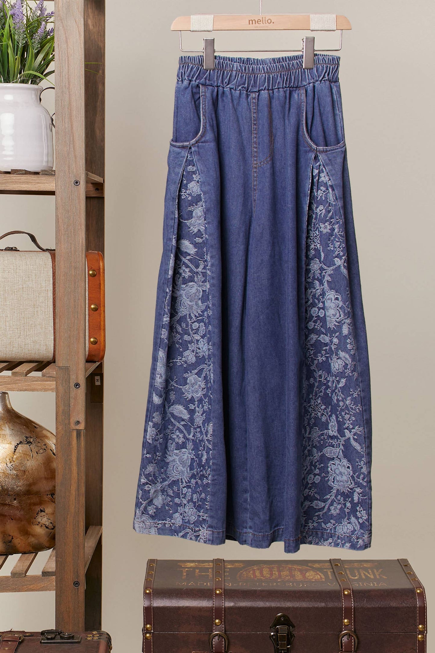 Side Floral Wide-Leg Jeans Pants: Denim / L