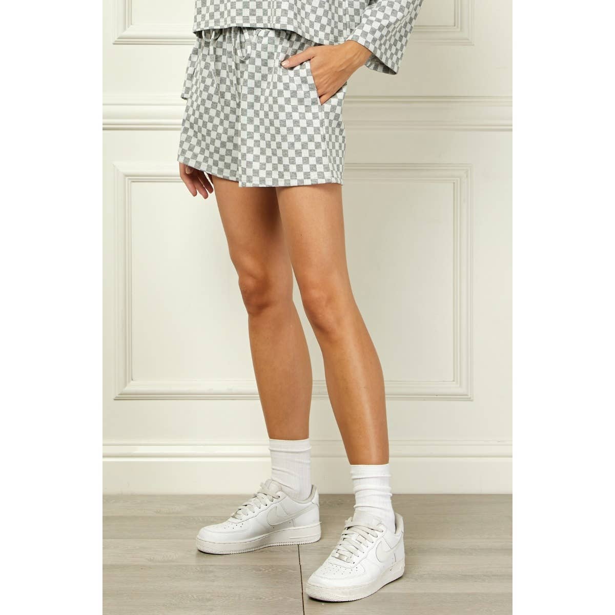 Checker Jersey Drawstring Short : Brown / M