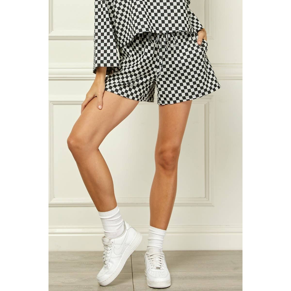 Checker Jersey Drawstring Short : Brown / L