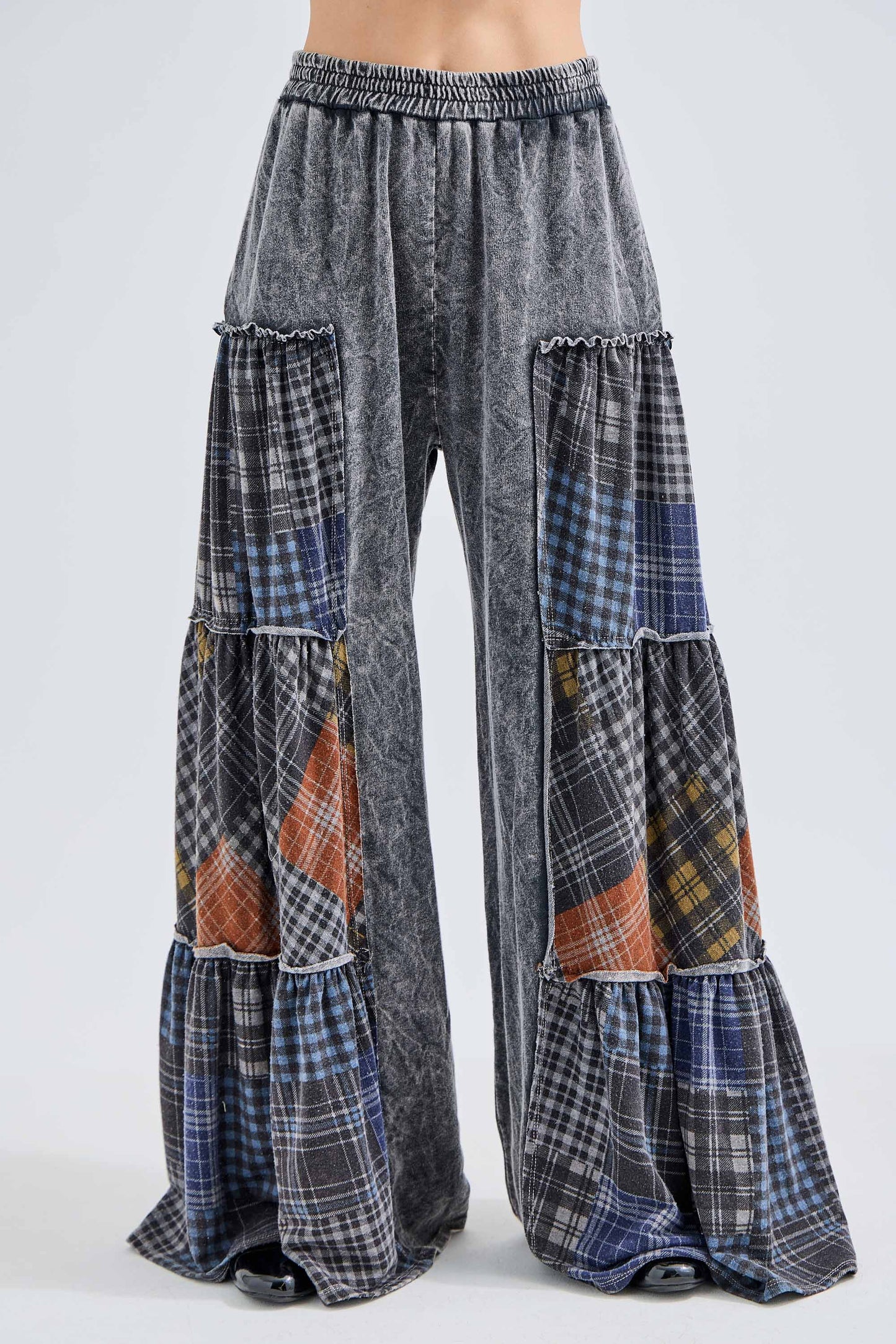Mineral Washed Tiered Plaid Wide Flare pants HP6675: Olive / S-M-L / 2-2-2