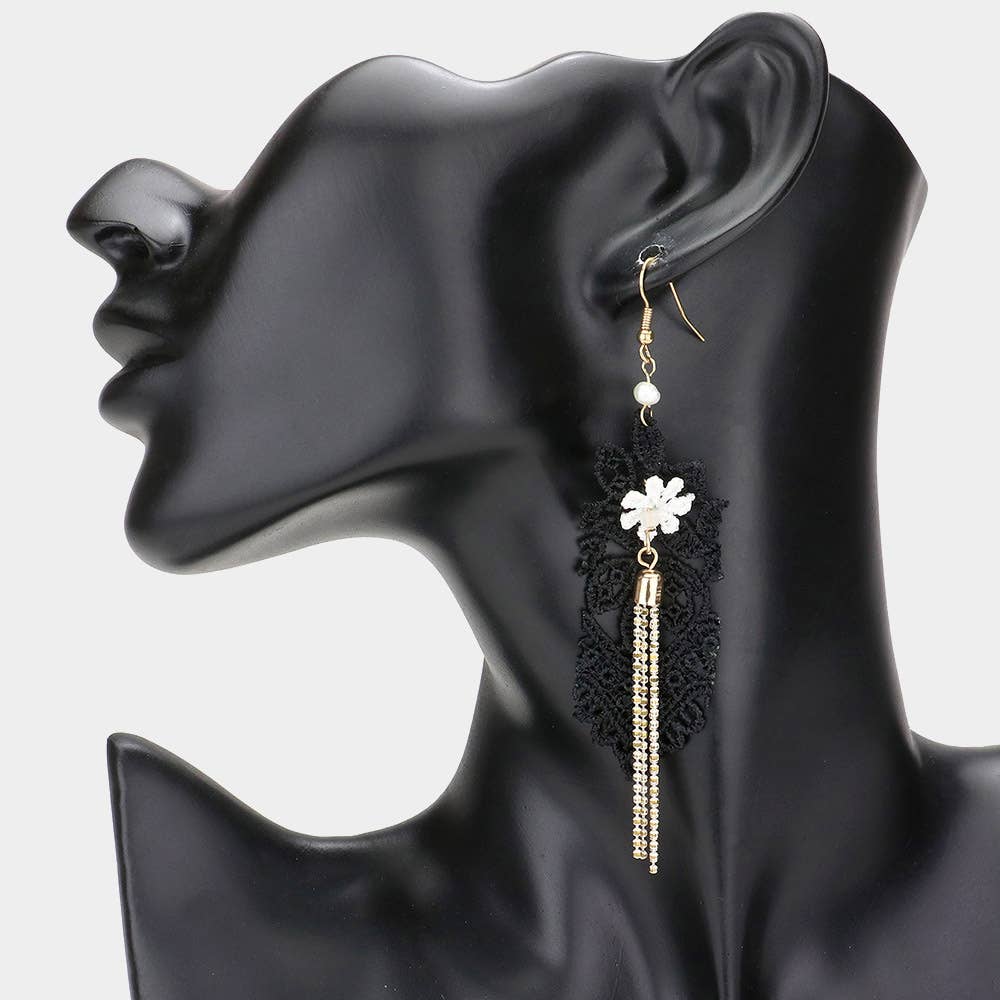 Flower Pointed Crochet Lace Dangle Earrings: Gold