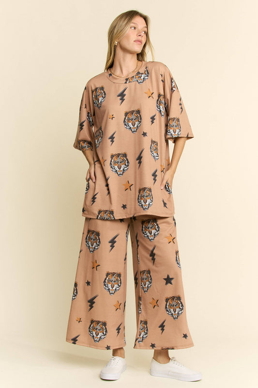 Mama Tiger Loungewear Set