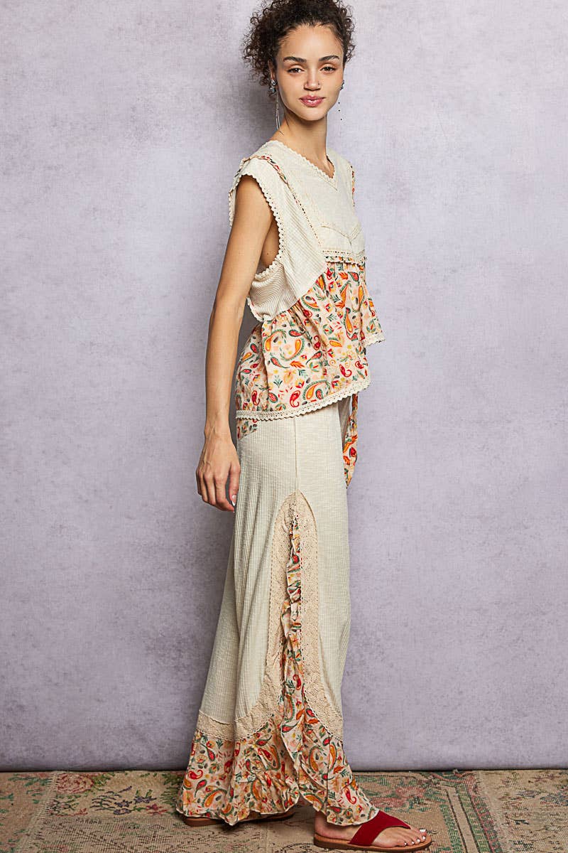 Floral Pattern Ruffle Detail Ribbed Knit Pants