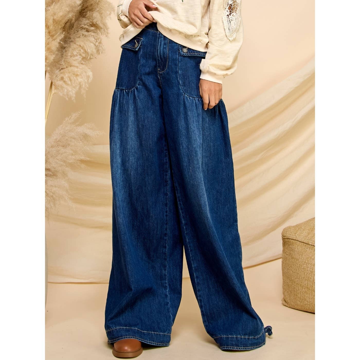 Ankle Drawstring Wide Denim Pants: Dark Wash / M