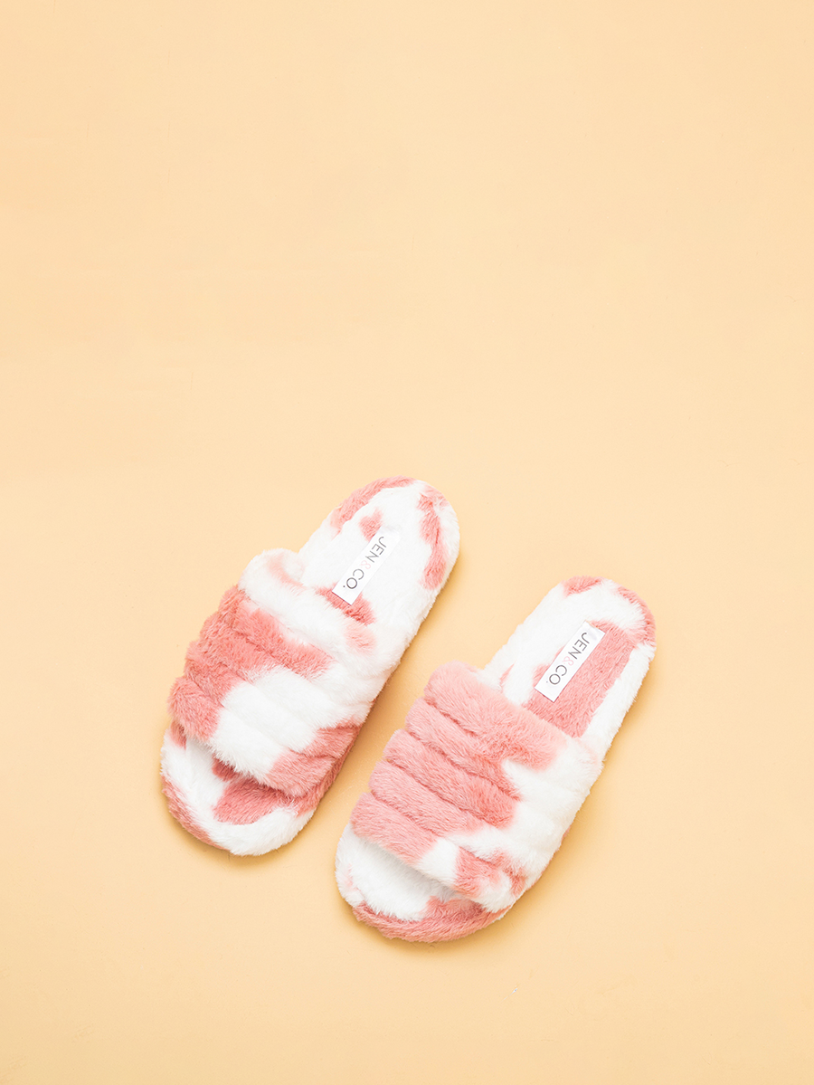 SLP2121 Delaney Cow Print Slippers