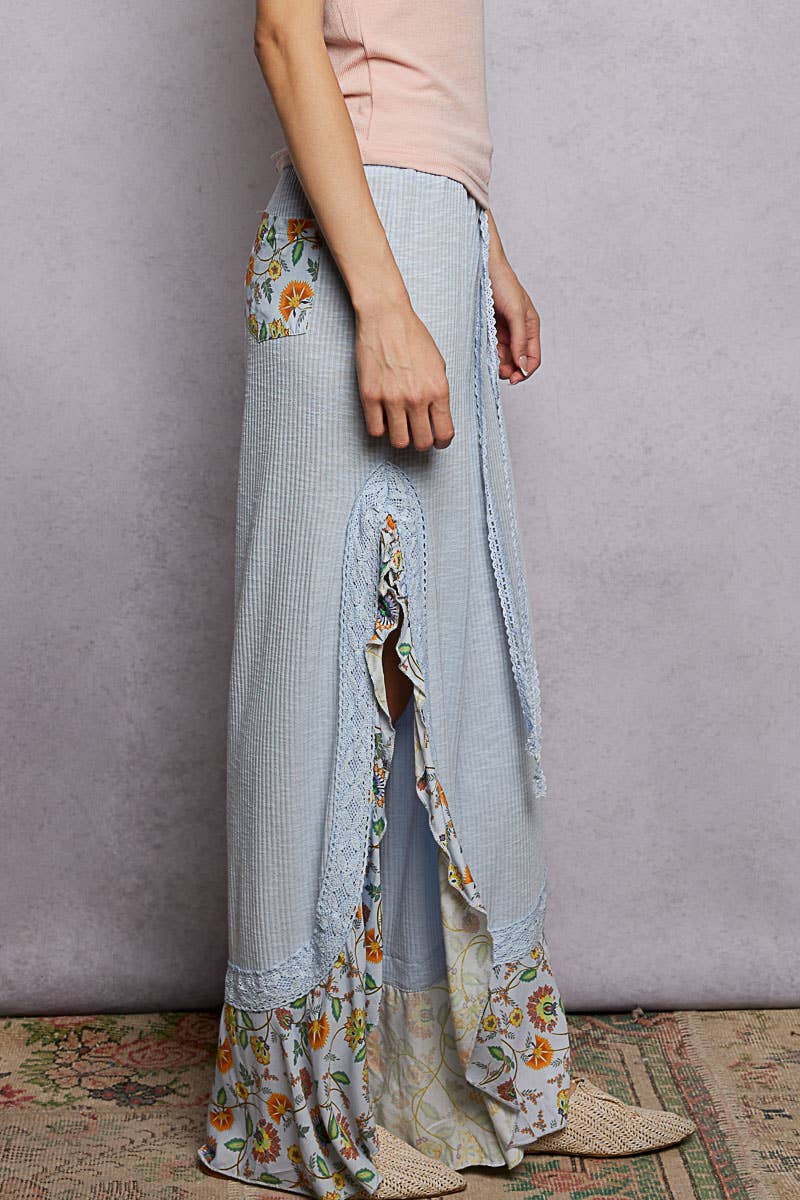 Floral Pattern Ruffle Detail Ribbed Knit Pants