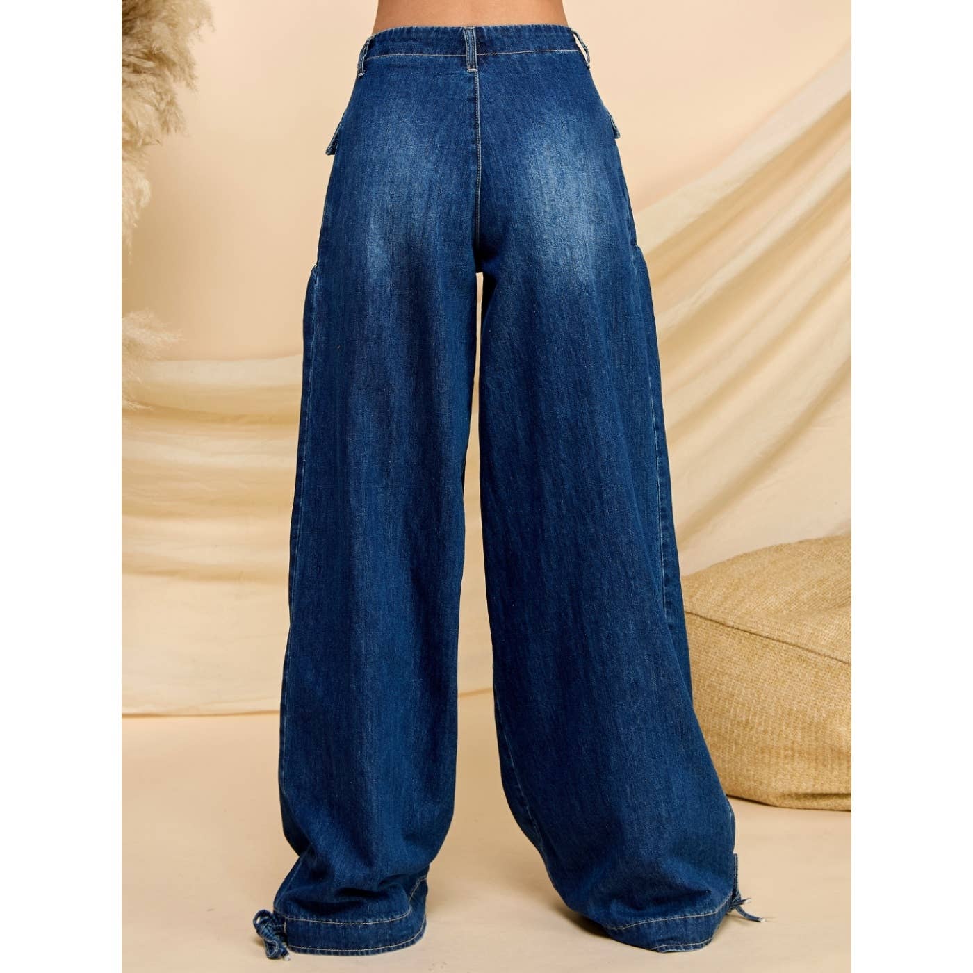 Ankle Drawstring Wide Denim Pants: Dark Wash / M