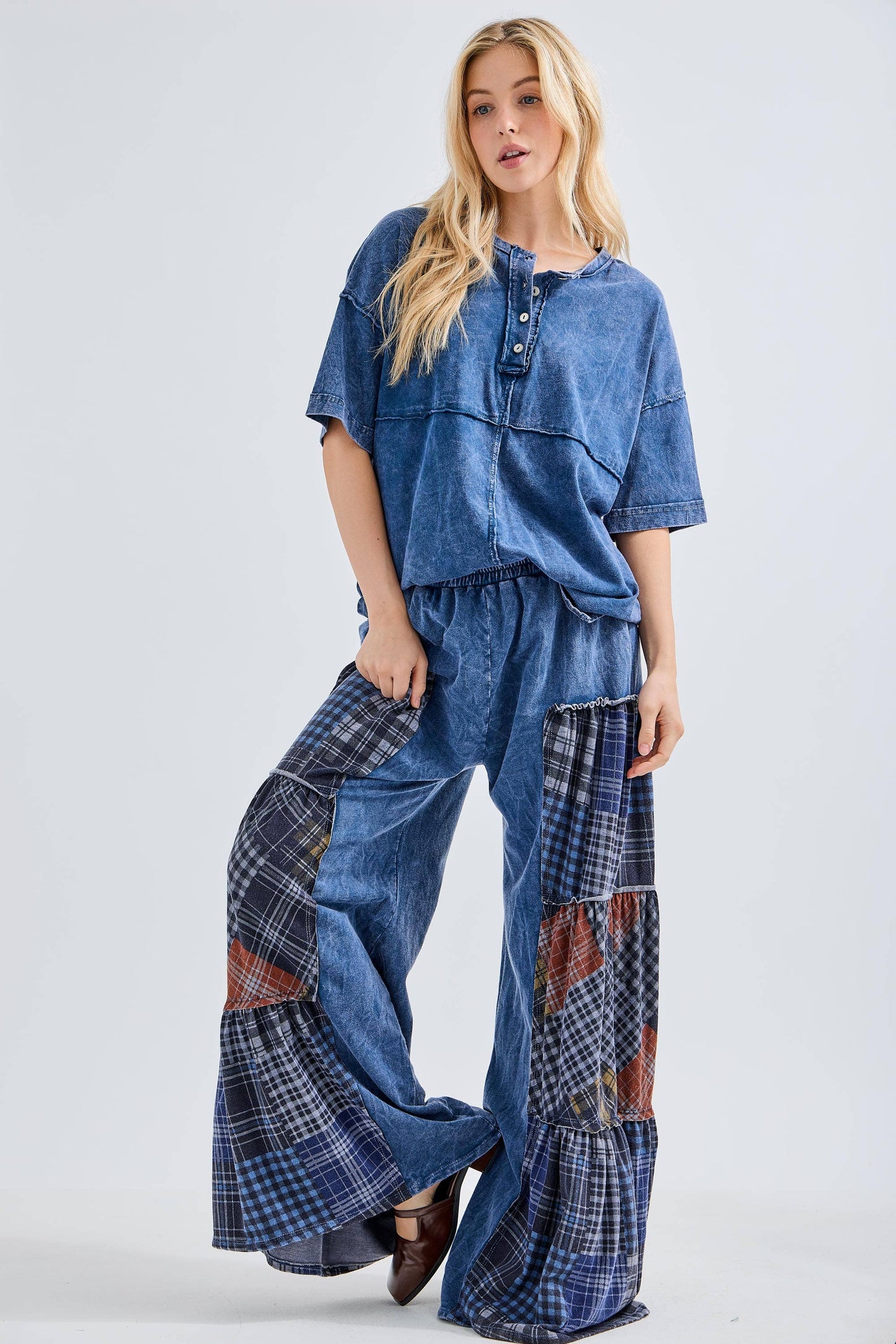Mineral Washed Tiered Plaid Wide Flare pants HP6675: Olive / S-M-L / 2-2-2