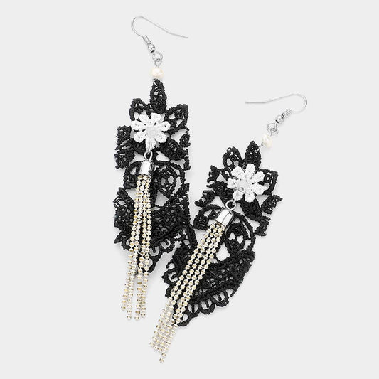 Flower Pointed Crochet Lace Dangle Earrings: Rhodium