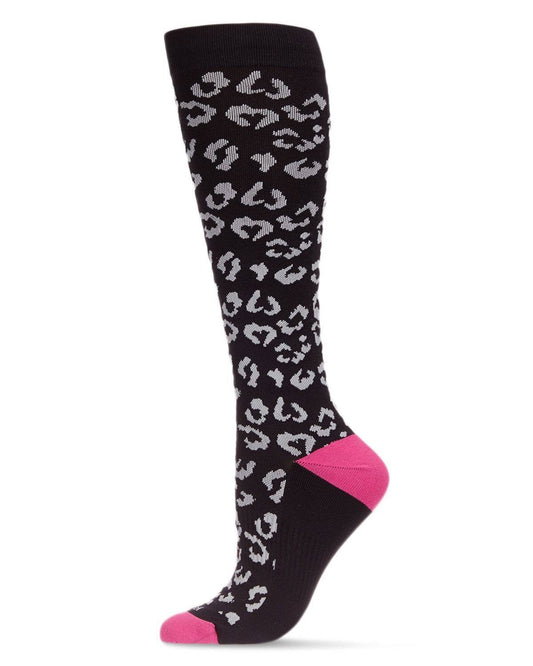 Women's Leopard Nylon 15-20mmHg Graduated Compression Socks: Black / 9-11