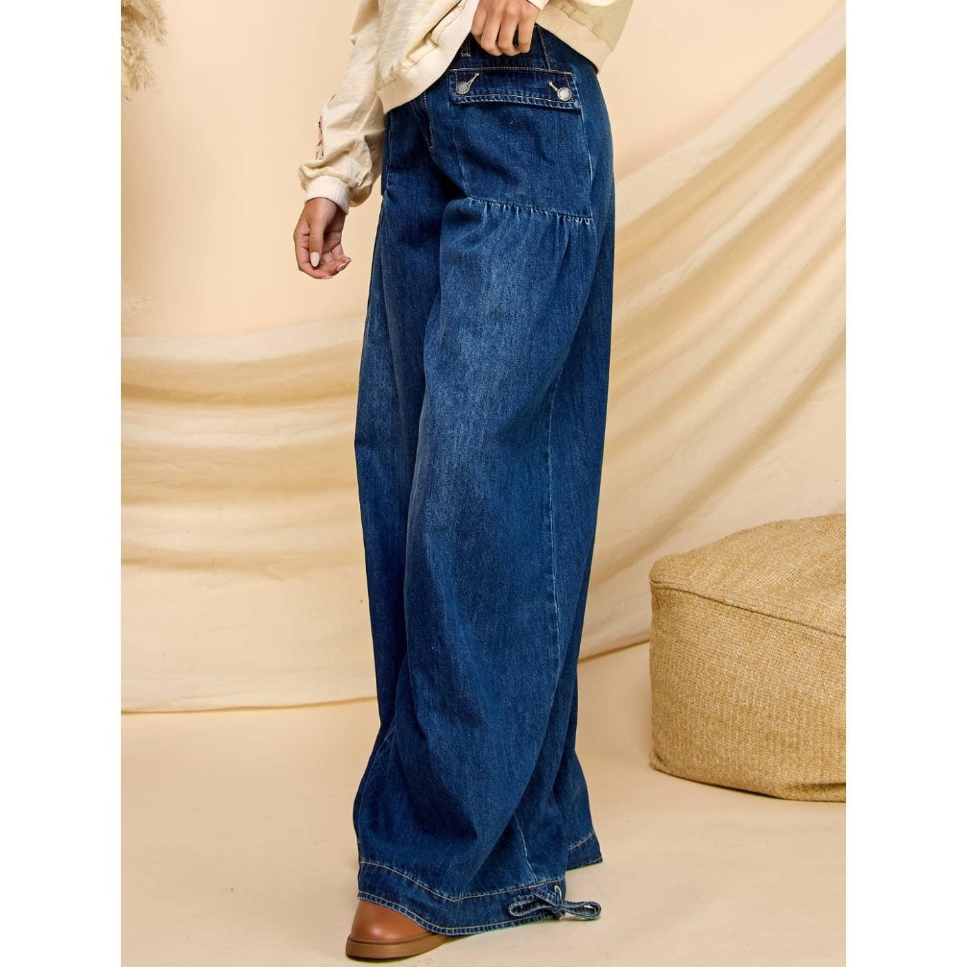 Ankle Drawstring Wide Denim Pants: Dark Wash / M