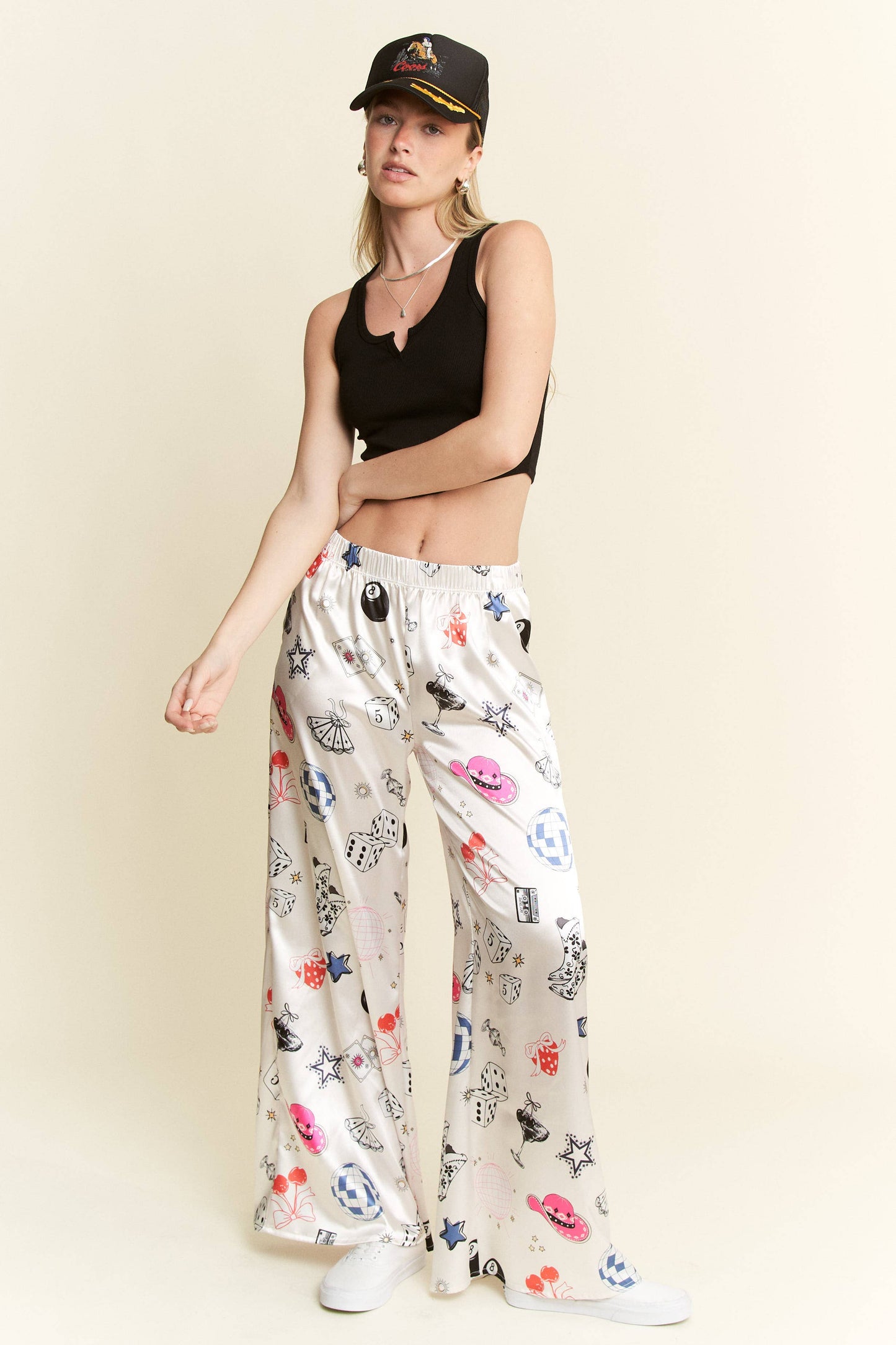 PARTY COLLAGE SATIN PANTS: Black / M