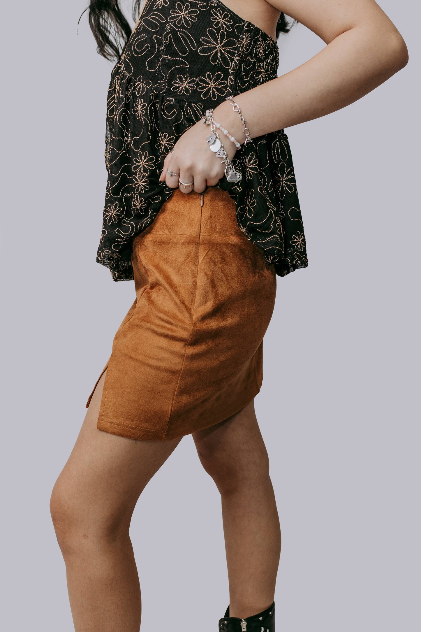 MK697 Suede Side Slit Skort