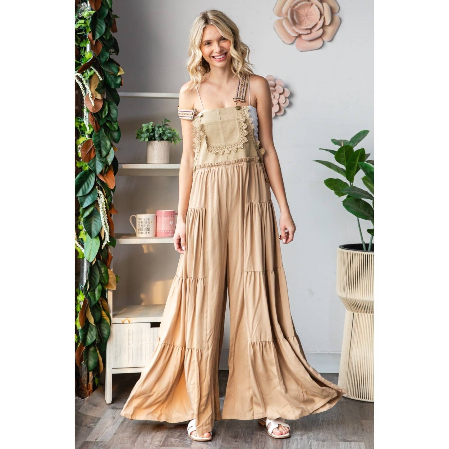 Embroidered Strap Flowy Jumpsuit: Black / M