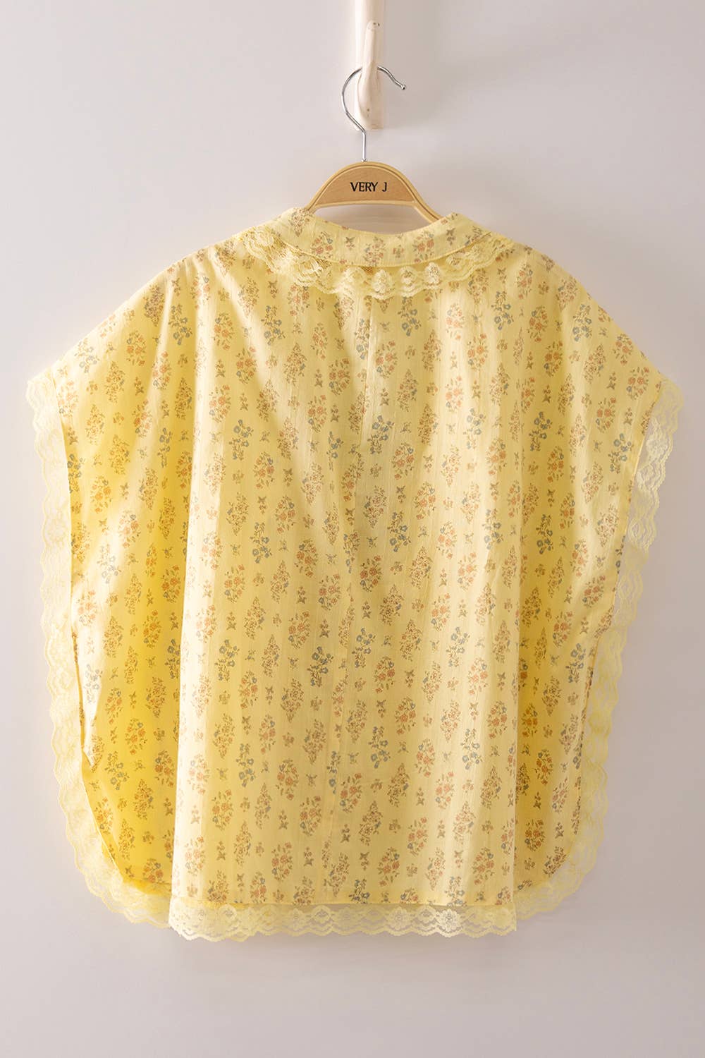 NT12679-Romantic Floral Lace Tie Blouse