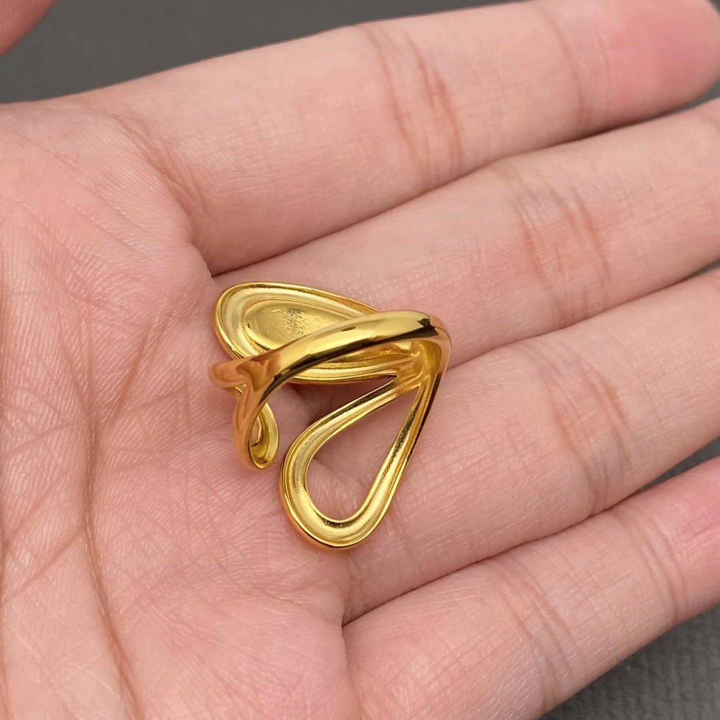 M7. Enamel Leopard Print 18K Gold Plated Adjustable Ring