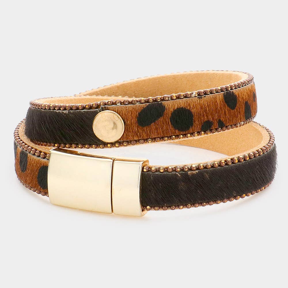 Animal Patterned Calf Magnetic Wrap Bracelet: Gray