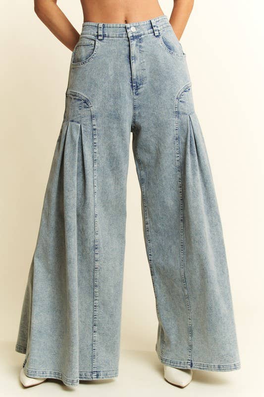 DENIM WIDE LEG FLARED PANTS: DENIM / L