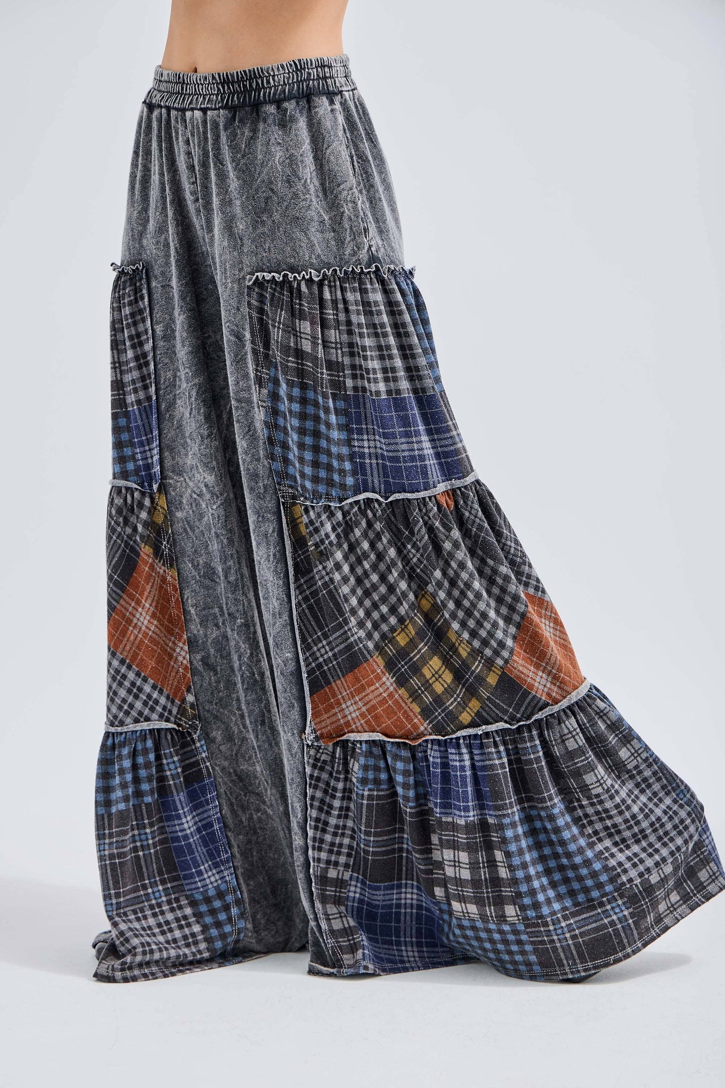 Mineral Washed Tiered Plaid Wide Flare pants HP6675: Olive / S-M-L / 2-2-2