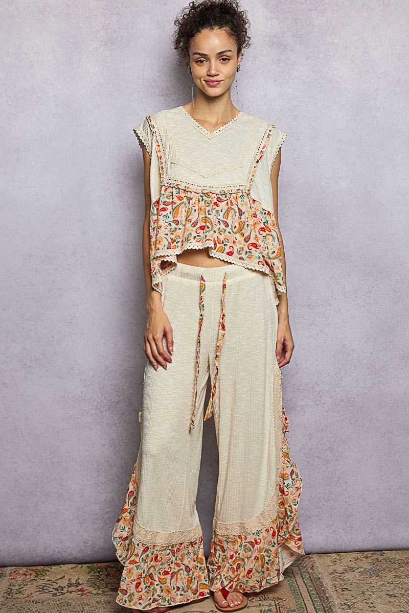 Floral Pattern Ruffle Detail Ribbed Knit Pants