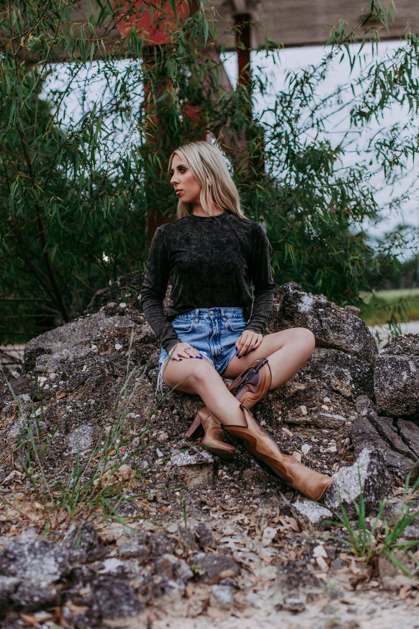 MK412 Acid Washed Ribbed LS Mock neck Top - Charcoal