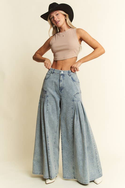 DENIM WIDE LEG FLARED PANTS: DENIM / L