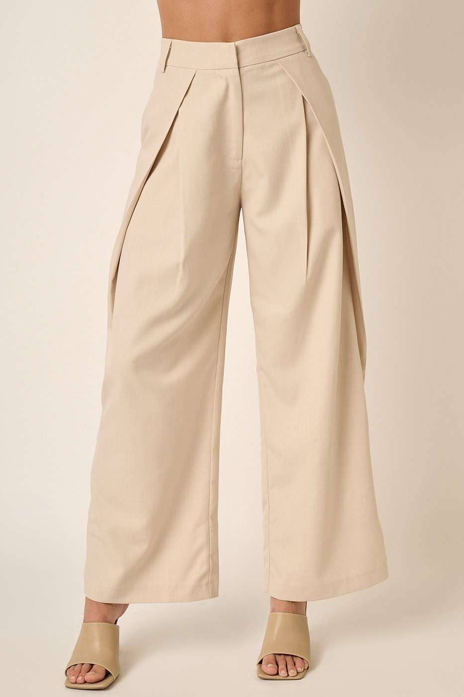 M70590 - DEEP PLEATED HIGH WAISTED WIDE LEG PANTS