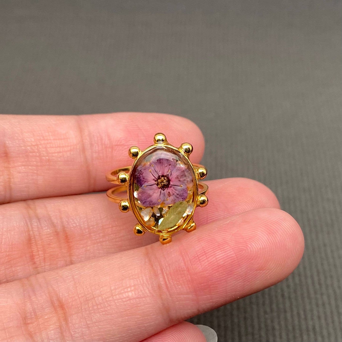 M32. Dried flowers 18K Golden Adjustable Floral Ring