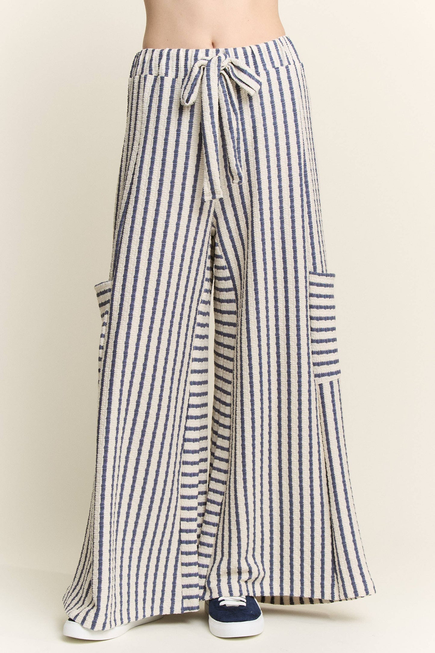 STRIPE WIDE LEG PANTS