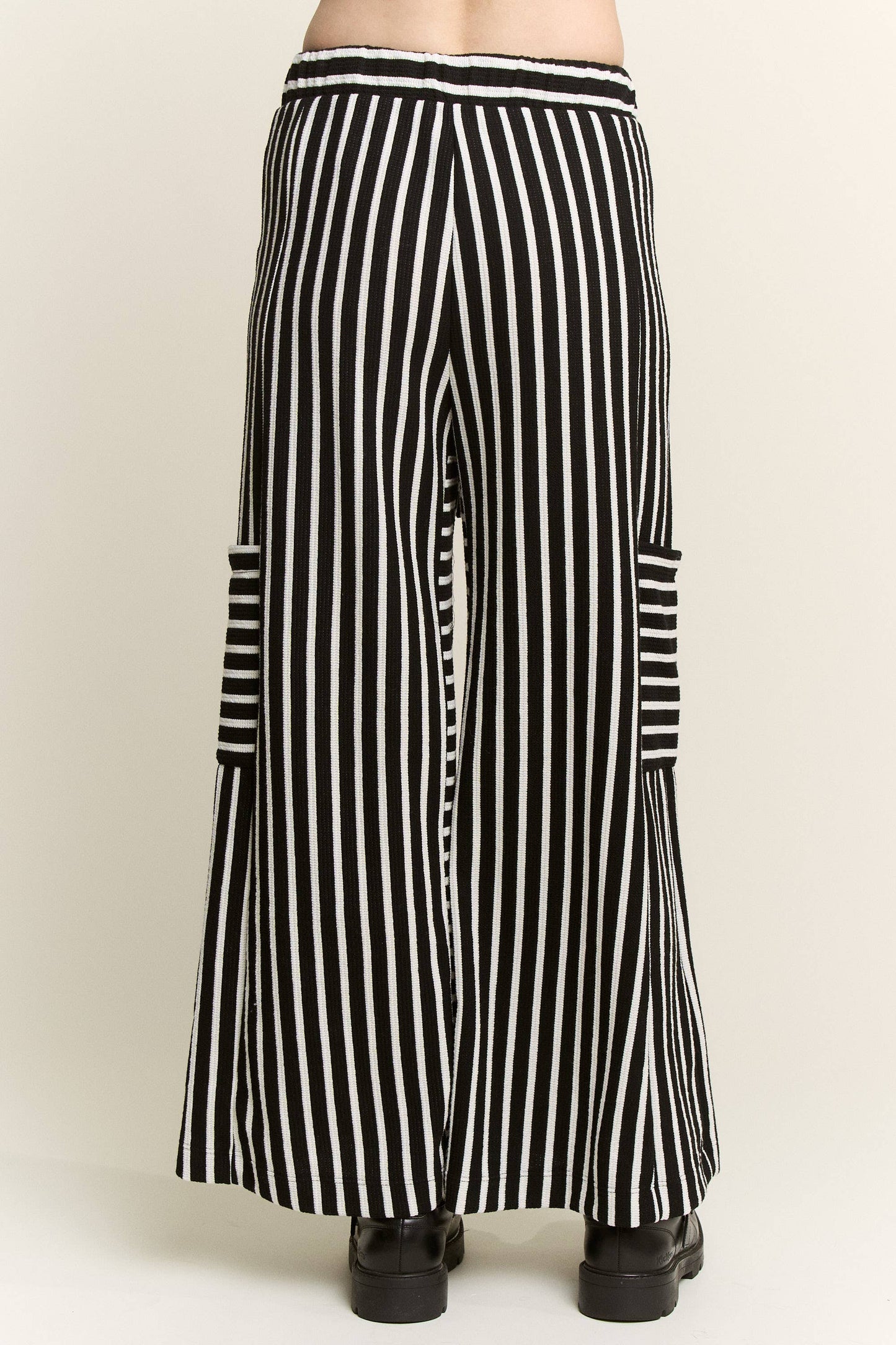 STRIPE WIDE LEG PANTS