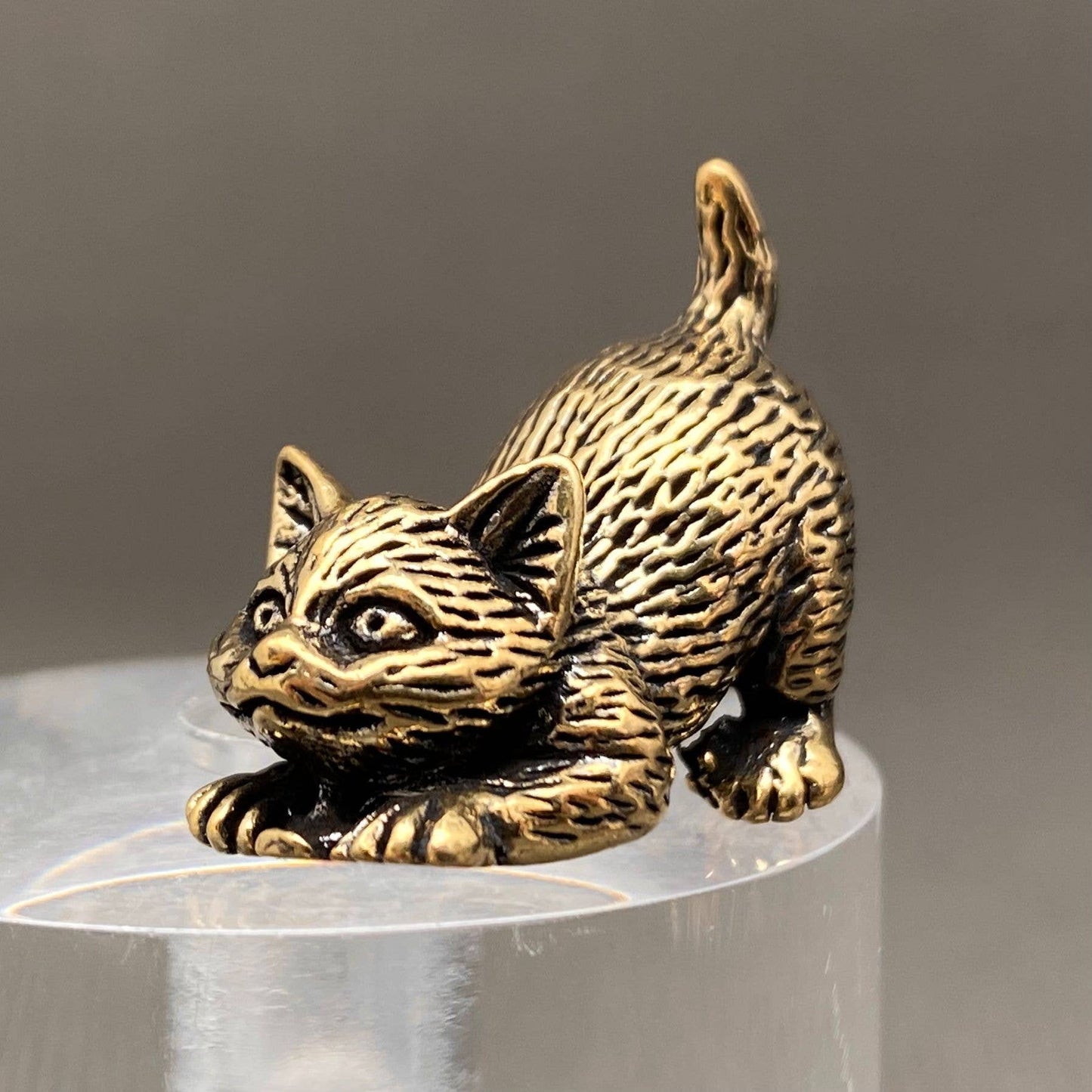 M22. Brass Lying Kitten Crafts Decoration Desktop Ornaments