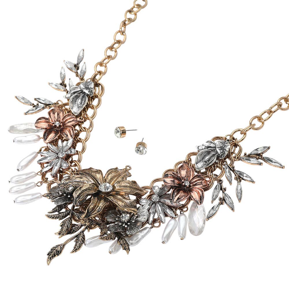 Vintage Floral Metal Accent Faceted Beads Pearl Embellished Statement Necklace