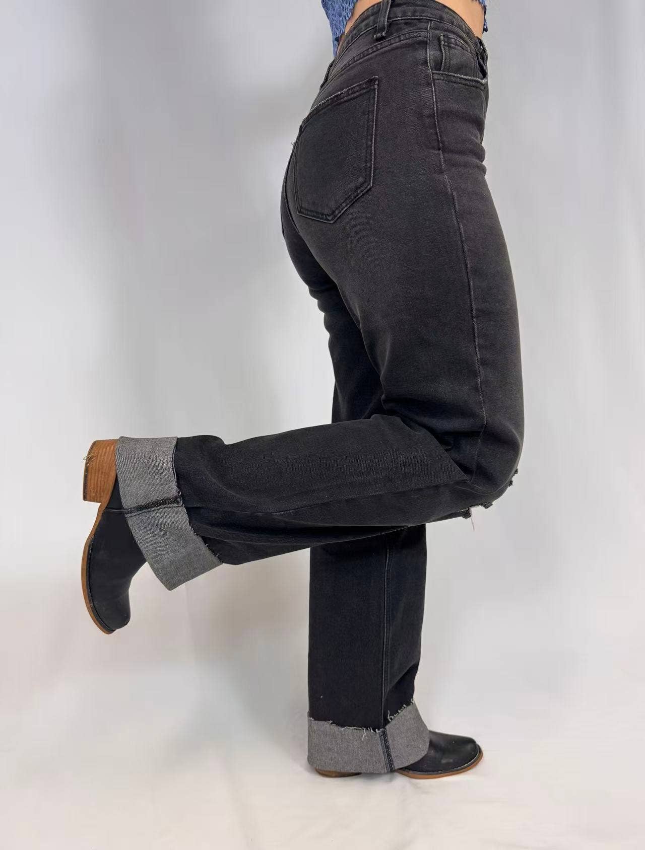 MK751 Outlaw Cuffed Jeans