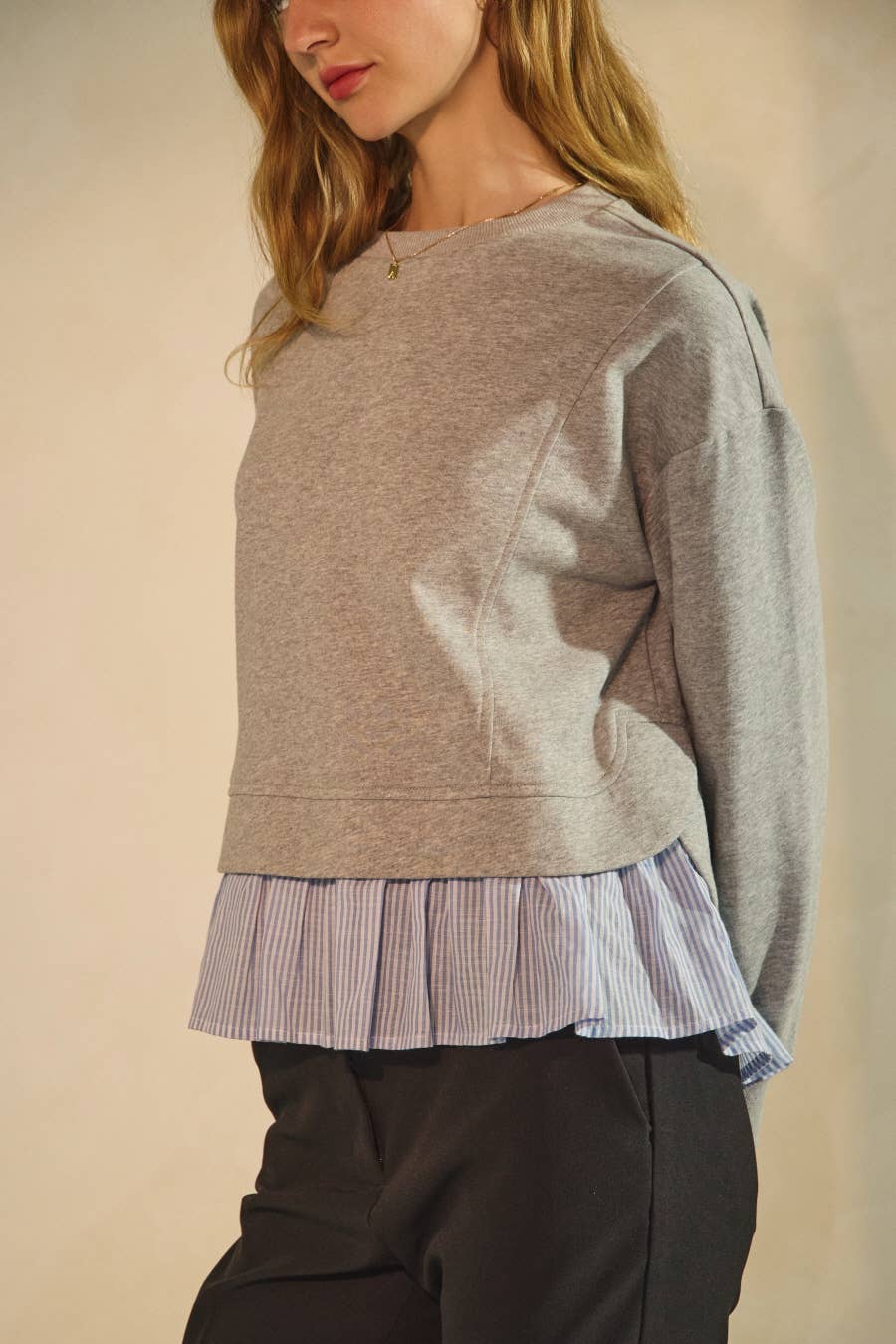 Relaxed-fit Sweatshirt: Navy / L