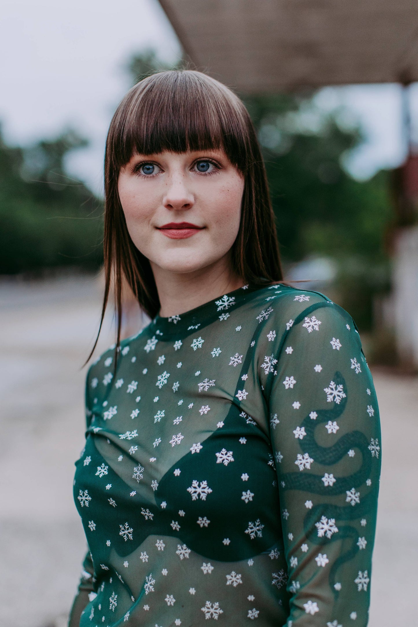 MK401 Sparkle Foil Snowflake LS Mesh Top