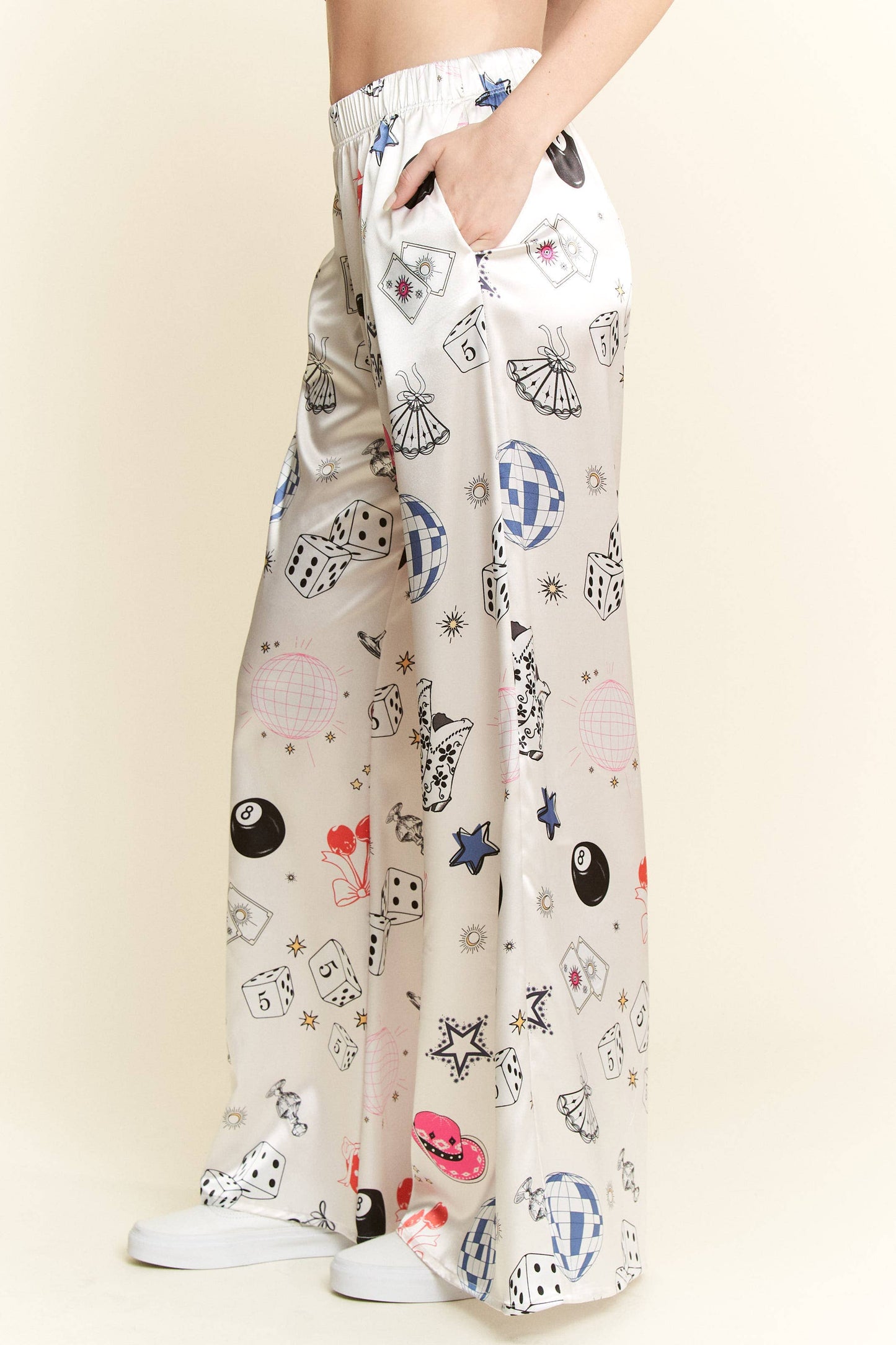 PARTY COLLAGE SATIN PANTS: Black / S