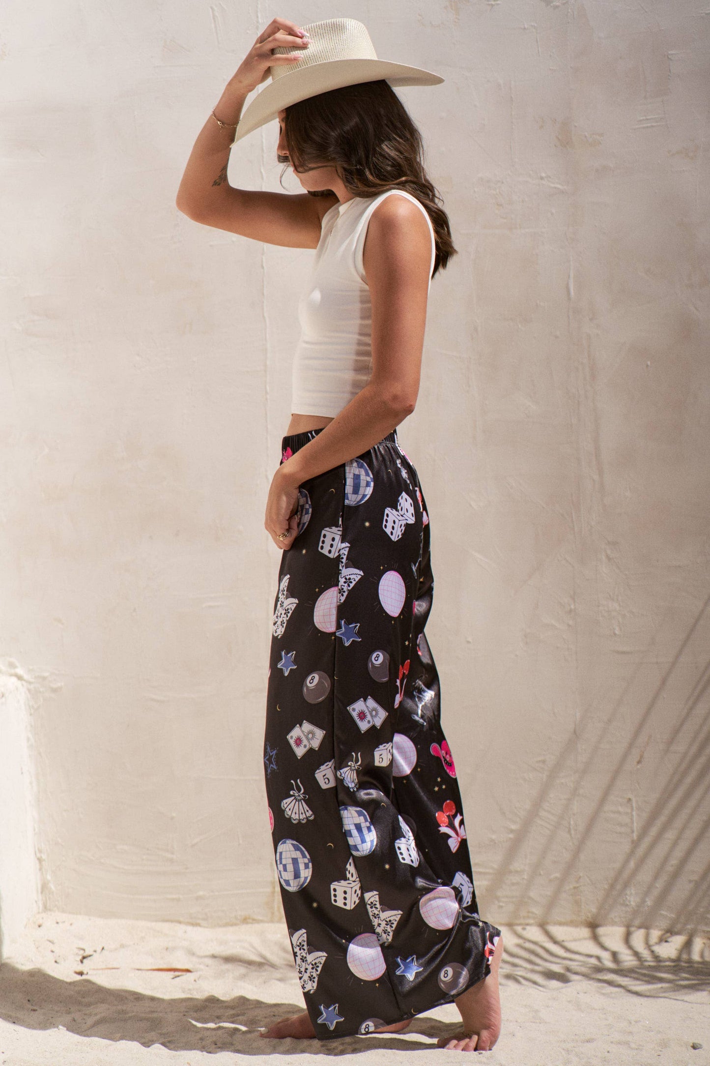 PARTY COLLAGE SATIN PANTS: Black / L