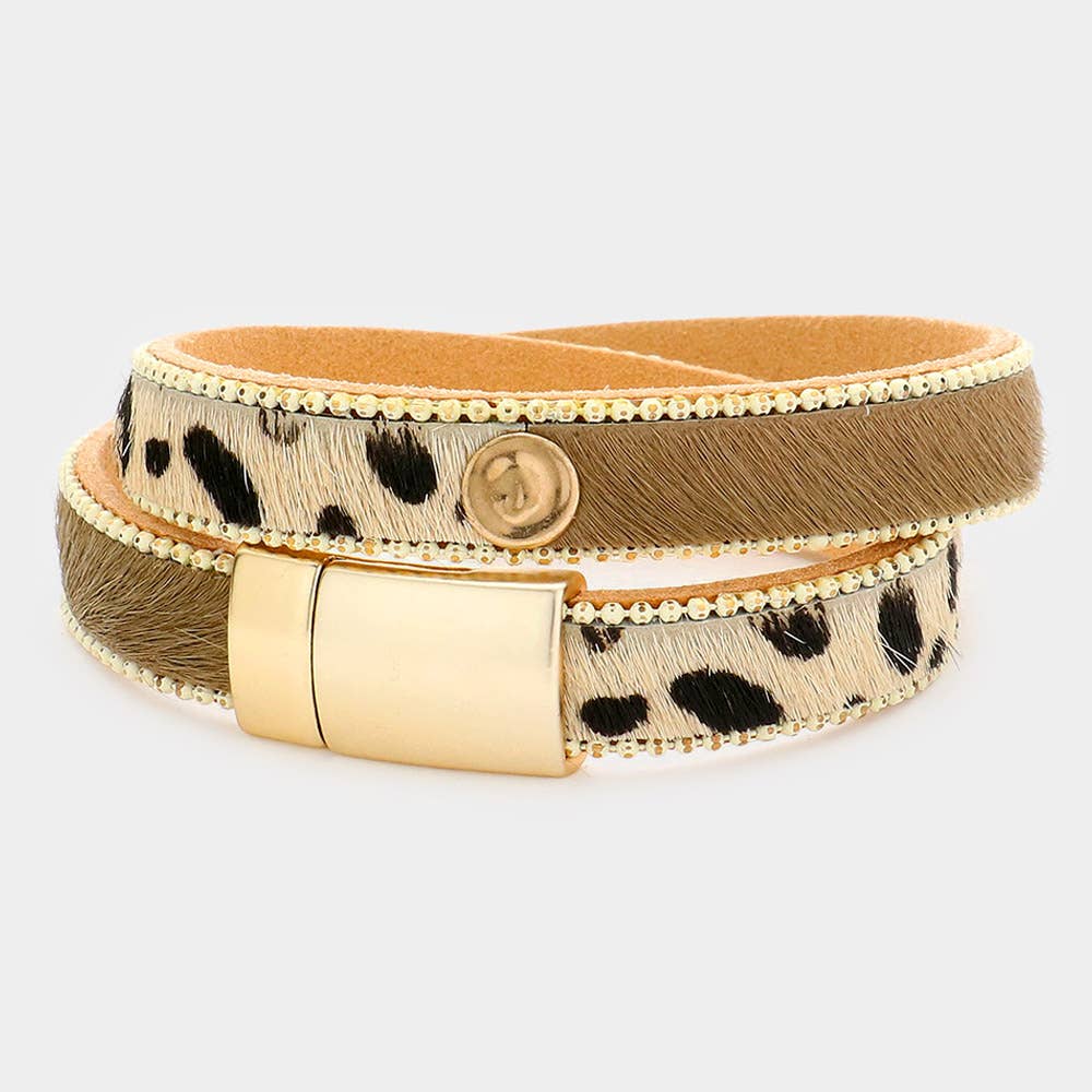 Animal Patterned Calf Magnetic Wrap Bracelet: Gray