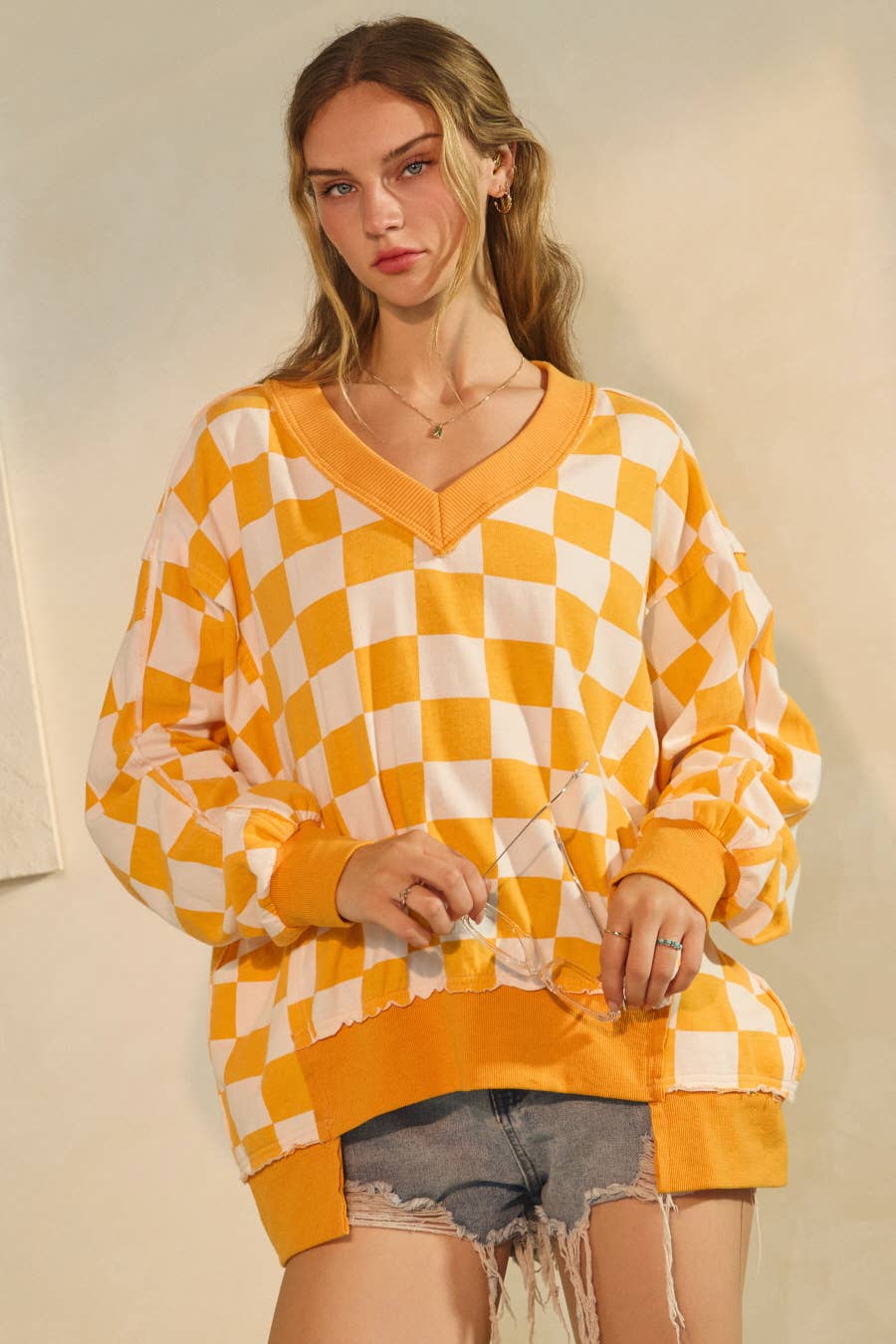 Checkerboard Oversized Sweatshirt: Washed Black / M