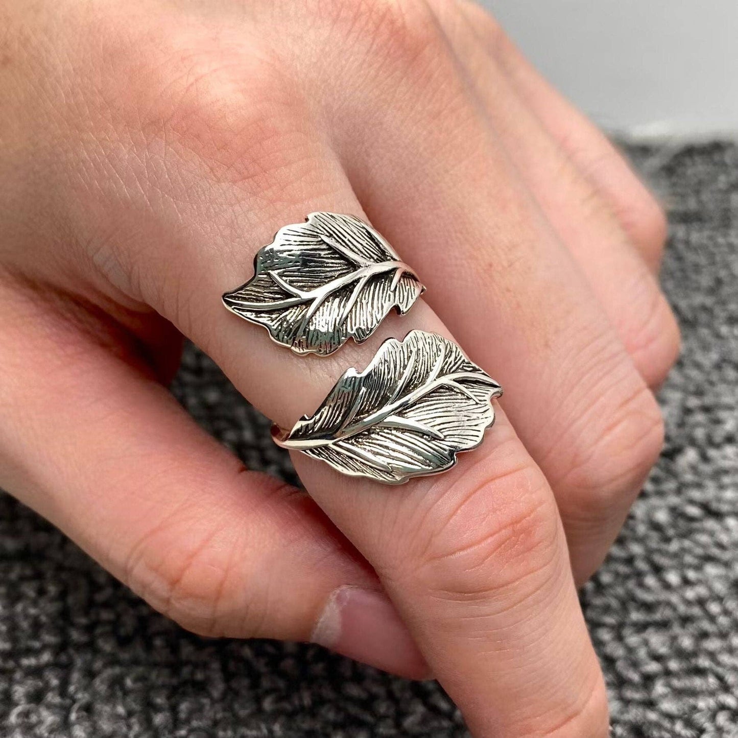 Vintage Leaf Adjustable Ring