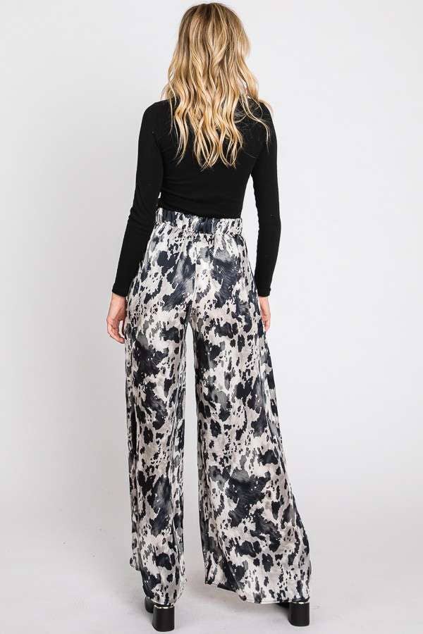 ANIMAL PRINT WIDE LEG PANTS