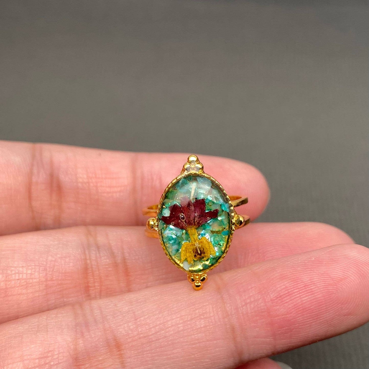 M32. Dried flowers 18K Golden Adjustable Floral Ring