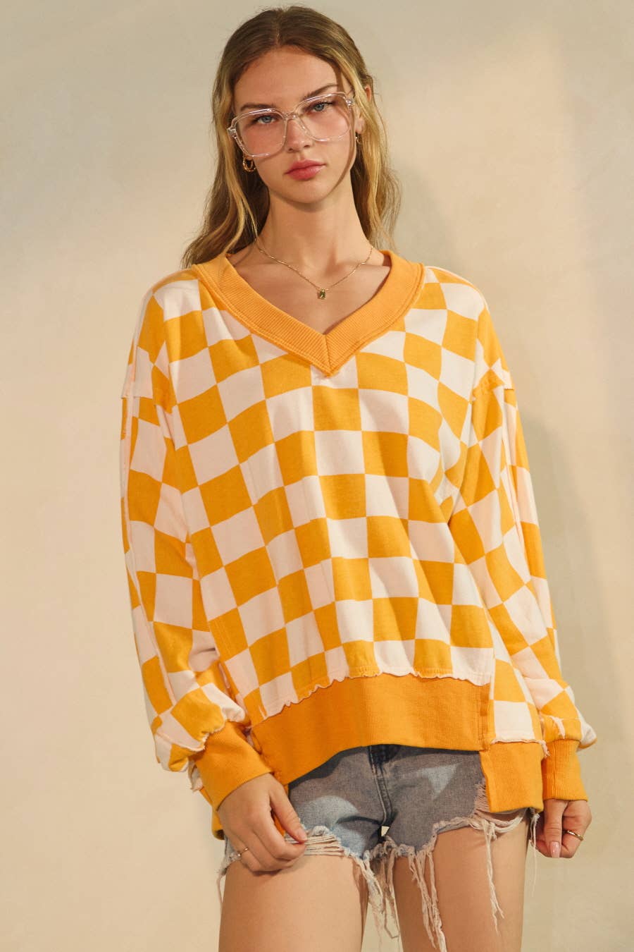 Checkerboard Oversized Sweatshirt: Washed Black / M