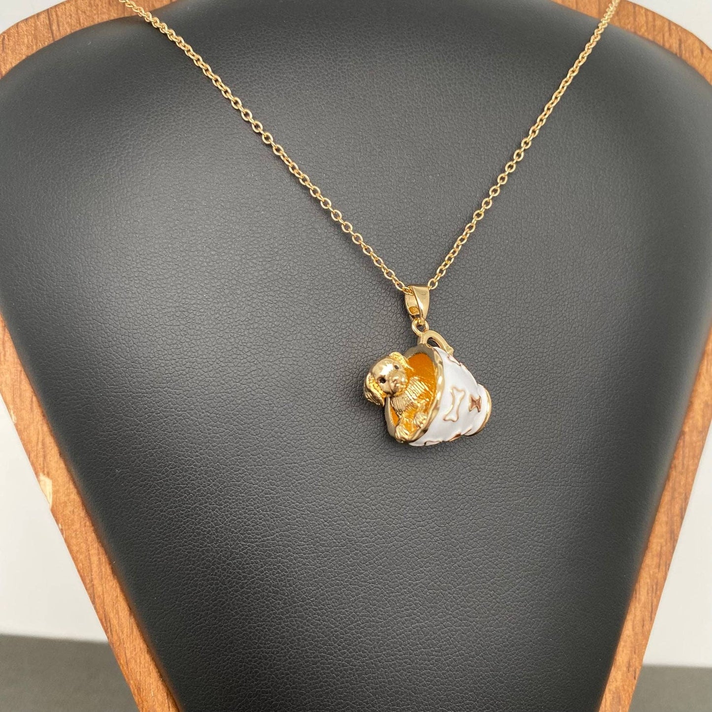 M34. Small Animals In A Teacup Charm Necklace