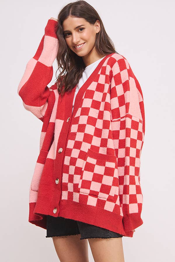 BUTTON DOWN LONG SLEEVE CHECKERED OVERSIZED CARDIGAN: BLACK/WHITE / S/M